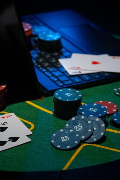 Top Trend Gaming interface on olxgg showing rapid-outcome game tiles and player dashboard
